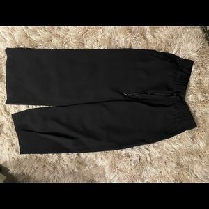 Lululemon woven on the fly wide leg pant size 4